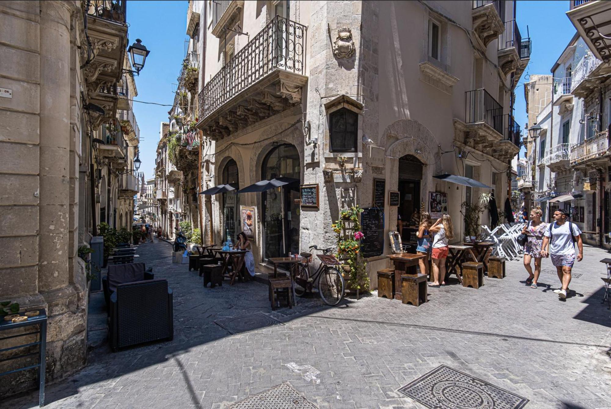 Apartmán Palazzo Amalfitania Syracuse Exteriér fotografie